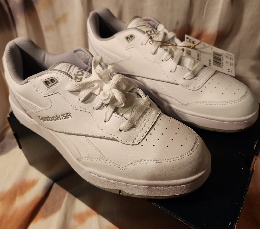 Reebok BB 4000 II Sneakers White Gray Women's Size 11 - Picture 5 of 10